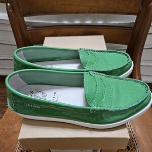 Cole Haan Green Pinch Lite Patent Loafers 5.5 Preppy Fun Colorful Comfy Nautical